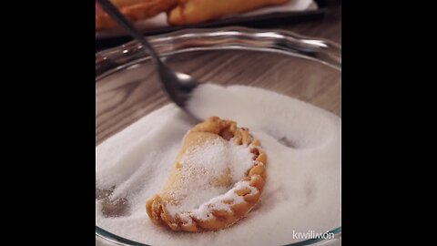 Ecuadorian Empanadas de Viento