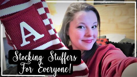 What's In Our Stockings?//Stocking Stuffer Ideas//Christmas 2019