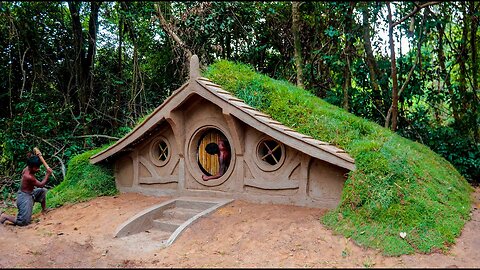 Build The Most Amazing Underground Roof Grass Hobbit House