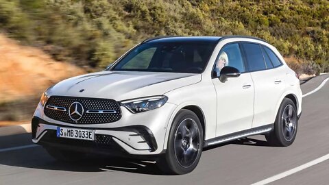 2023 Mercedes-Benz GLC-Class Driving And Interior