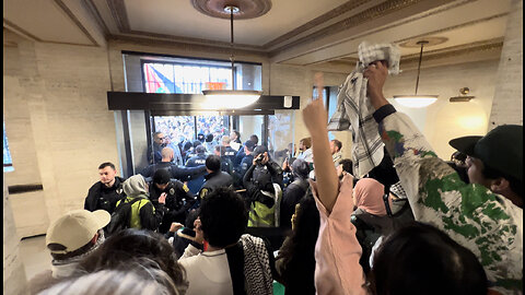 LIVE: Pro-Palestinian Protesters Occupy Administrative Building at the University of Michigan
