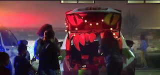 Las Vegas police host trunk-or-treat events this week