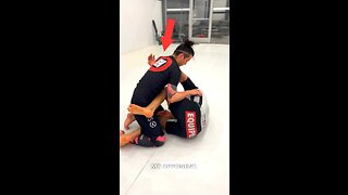 Triangle choke set up