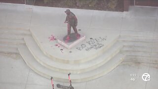 Bo Schembechler statue vandalized
