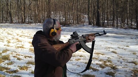 Shooting in the Snow • WASR-10 • Beretta 92S • February 16, 2014