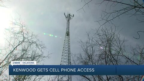 Kenwood Gets Cell Phone Access