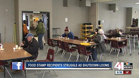 Food stamp recipients struggle as shutdown continues
