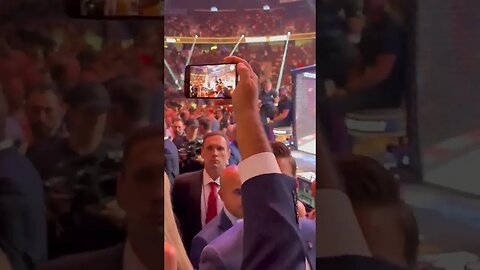 Donald Trump gets the Presidential treatment at UFC 290