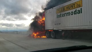 Semi fire closes I-41 northbound lanes near County G