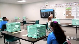 Hundreds of Fla. teachers have fled the classroom since school started