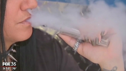 The Dangerous Trend That Gave a Teenager "Wet Lung" After Only 3 Weeks