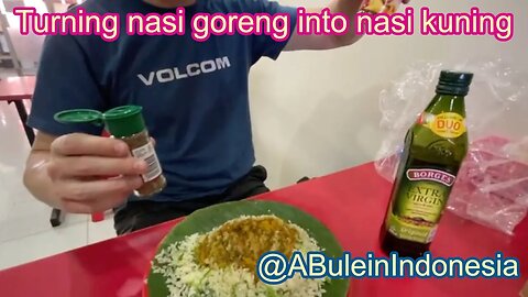 Turning nasi goreng into nasi kuning