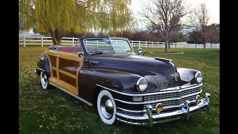 1946 Chrysler Town and Country Woody Convertible for Sale