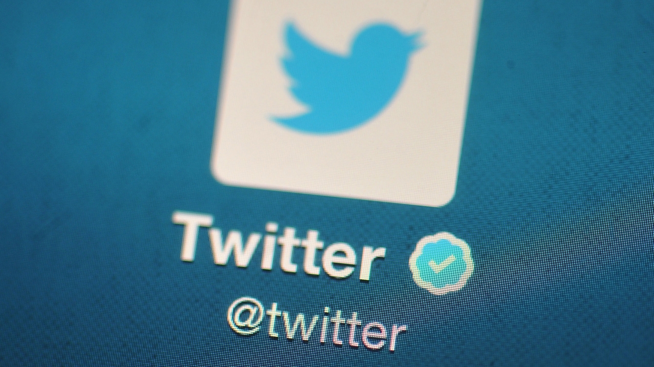 Twitter Political Ad Ban Goes Into Effect
