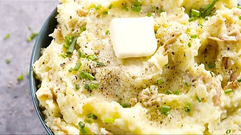 Crockpot Garlic Mashed Potatoes 🤤
