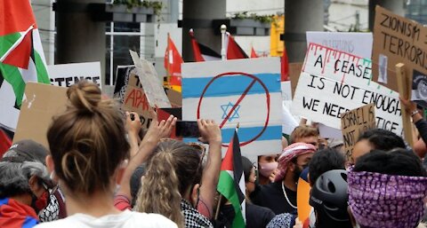 Toronto protesters: “What a beautiful sound the rocket made in has; [rocket] made in Gaza”