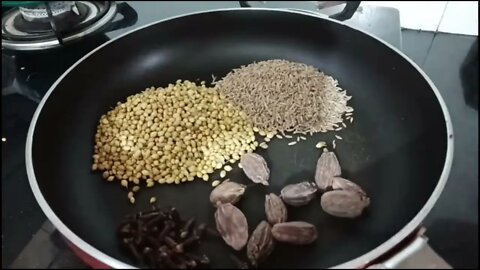 How To Make Desi Mix Masala For Different Foods ! #UpFoodReview #Food #Streetfood