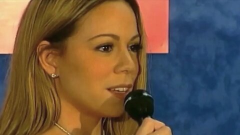 (2000) Mariah Carey - "Rainbow" Press Conference