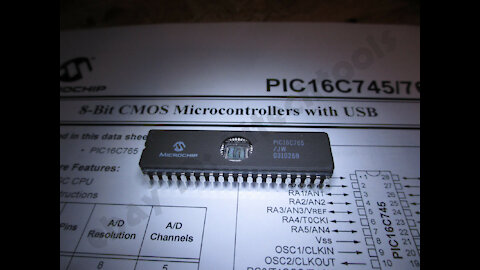 Microchip PIC Microcontroller