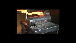 Forging a rail spike Tomahawk #knifemaking #blacksmithing