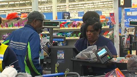 Walmart hero clerk stops scam
