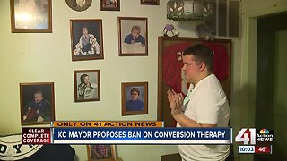 Kansas City mayor to propose conversion therapy ban