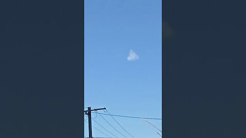 Tri-Angular Shaped Cloud Formation Above My House! Is It A Possible TR-3B Surveilling Me???
