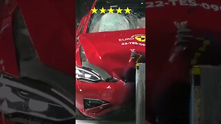 Tesla Model S Crash Test