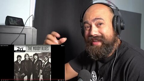 Moody Blues Reaction: Classical Guitarist react to Nights in White Satin