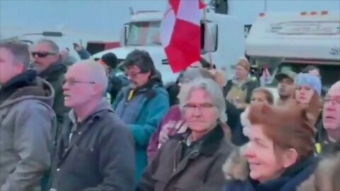 **EMOTIONAL** 🇨🇦ALBERTA SINGS ANTHEM AT BLOCKADE 🇨🇦