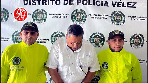 🛑Por extorsión, envían a la cárcel a Miguel de los Santos Lemos, director cárcel de Vélez, Santander