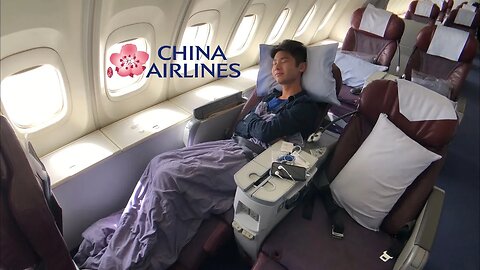 CHINA Airlines B747 BUSINESS Class: CI904 Hong Kong to Taipei