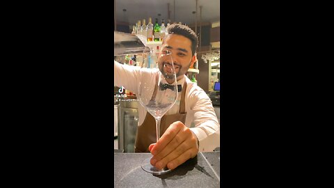 Viral🔥Red wine 🍷 Cocktail in 60 Sec 😳 #cocktail #bartender #viralshorts