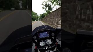 Rinehart 2 into 1 Exhaust sound on my Harley Davidson Road Glide