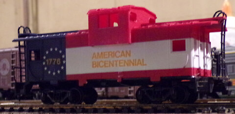 Bachmann 1776 NW HO Caboose 01