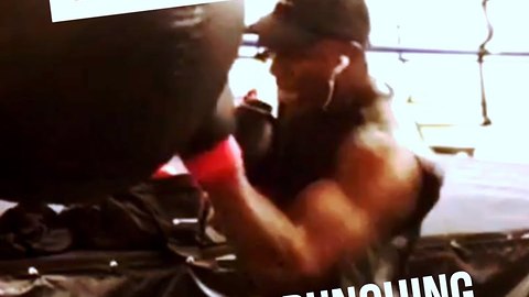 Boxing tutorials: Uppercut heavy bag drills