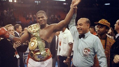 Slideshow tribute to Riddick Bowe.