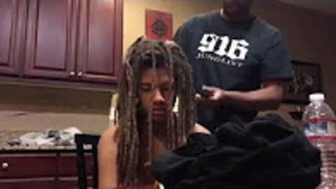 Teen Surprises Mom By Cutting Off 9-Year-Old Dreadlocks, She Takes One Look At Him And Starts To Cry