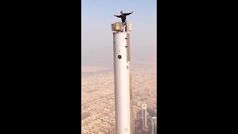 Will Smith on Burj Khalifa --> Worlds tallest building
