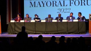 Hundreds turn out to hear Milwaukee mayoral candidates in election forum at Turner Hall