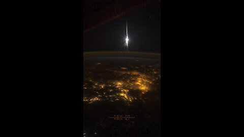 Som ET - 75 - Earth - ISS 030-E-189881-191045