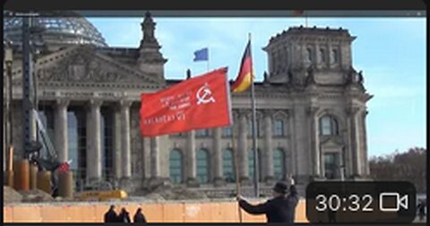 #staatenlos.info Flaggenkunde vor dem Reichstag Berlin 16. Dezember 2023