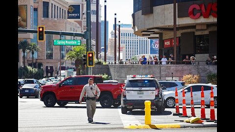 At least 2 dead after stabbing rampage on Las Vegas Strip