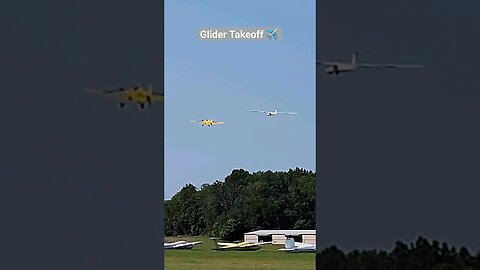Glider Takeoff at The Airport Cafe #Airport #Glider #Takeoff #AirportCafe #NJ #Blairstown