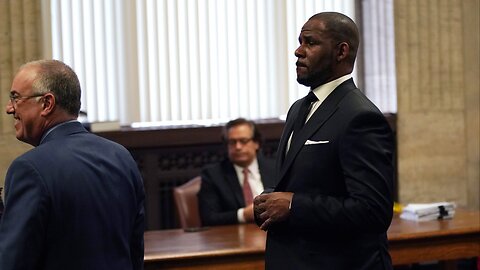 R. Kelly Arrested On Federal Sex Crime Charges