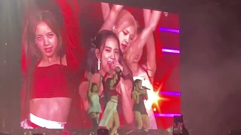 230812 BLACKPINK Metlife In the Rain - Boombayah, Lovesick Girls, Playing With Fire