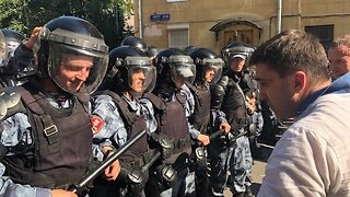 Moscow Police Arrest More Than 1,000 Protesters