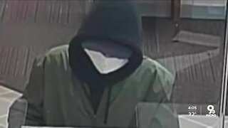 CPD seek suspect accused of robbing 7 banks in as many weeks