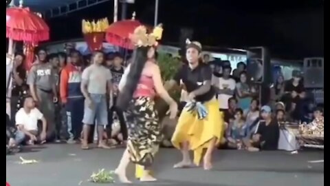 the joged bumbung dance that makes you laugh is a traditional Balinese dance, Indonesia