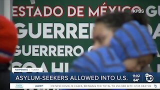 25 asylum-seekers who were waiting in Mexico released in US